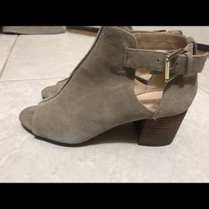 Nine West shoes, sandals heel